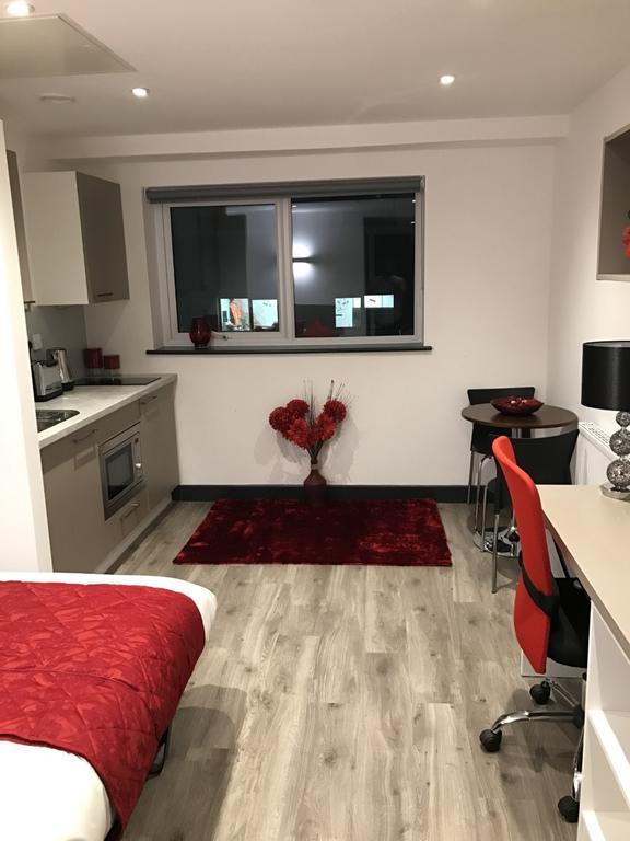 Citi Residences Serviced Rooms/ Apartments Luton  Kültér fotó